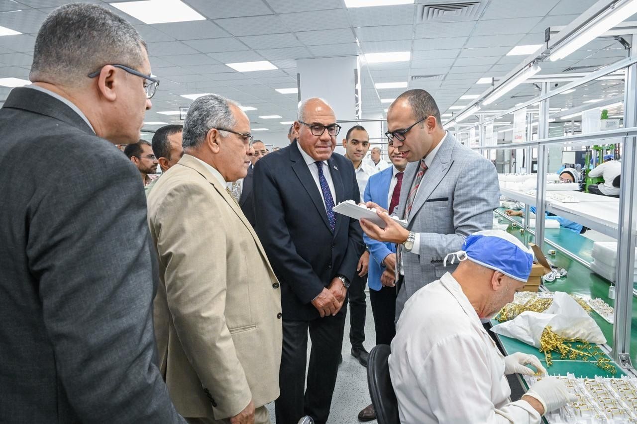 صنع في مصر.. الهيئة العربية للتصنيع تطلق منتجات إلكترونية جديدة بأسعار تنافسية - الخليج الان