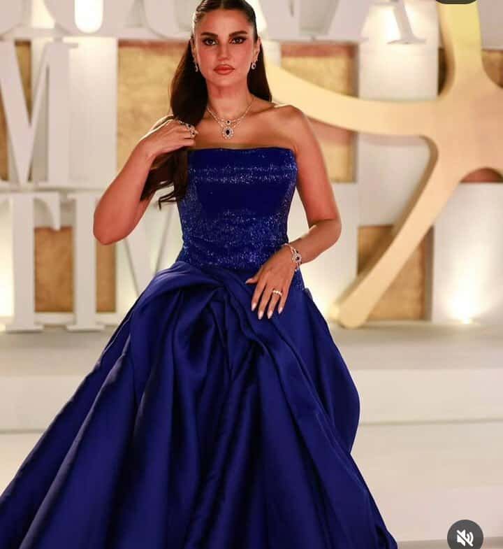 نيللي كريم ودرة وجيهان الشماشرجي.. فراشات الفن تخطفن الأنظار في افتتاح مهرجان الجونة - الخليج الان