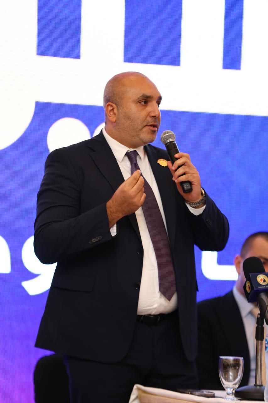 رئيس حماة الوطن يعقد اجتماعا مع أعضاء الحزب المعينين بمجلس الشيوخ - الخليج الان