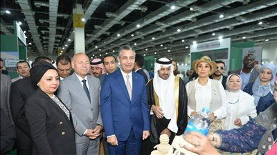 وزير التموين يفتتح النسخة الثانية من الملتقى والمعرض الدولي للتمور - الخليج الان