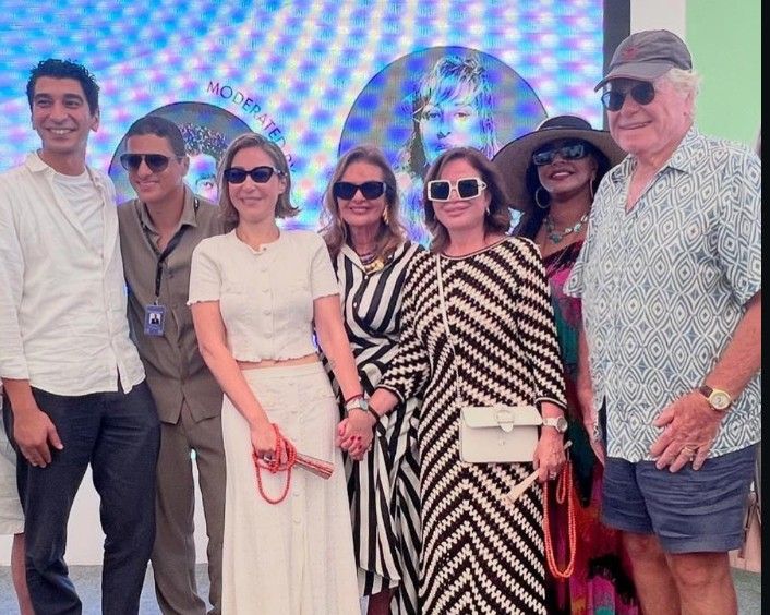 إلهام شاهين تهنئ منة شلبي بعد تكريمها في مهرجان الجونة: بحبك وفخور بيكي - الخليج الان