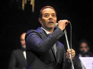 اليوم.. مدحت صالح نجم مهرجان الموسيقى العربية الـ 33 - الخليج الان