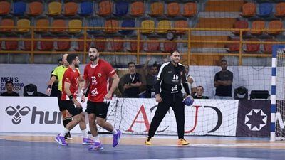 رجال يد الأهلي يتأهلون إلى ربع نهائي بطولة إفريقيا بالعلامة الكاملة بعد اكتساح البوليس الرواندي - الخليج الان