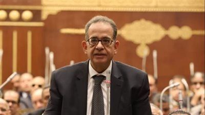 النائب طارق عبد العزيز بعد أداء اليمين الدستورية لـ تليجراف الخليج: أولوياتنا واضحة في الفصل التشريعي الثاني.. والتعليم والصحة على رأس الملفات - الخليج الان