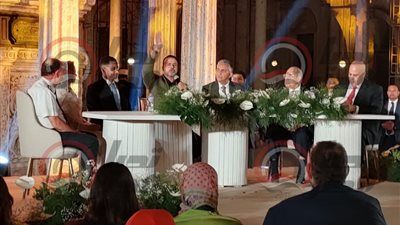 المستشار عبد الوهاب عبد الرازق يشهد على كتب كتاب نجلة النائب السابق عمرو غلاب بحضور رموز سياسية وبرلمانية والداعية مصطفى حسن - الخليج الان