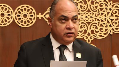 النائب أيمن الهوارى يؤدى اليمين الدستورية أمام مجلس الشيوخ.. ويؤكد: سأبذكل كل جهدي لدعم مسيرة التنمية في مصر - الخليج الان