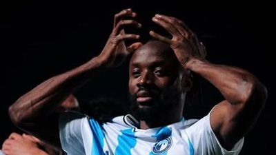 فيستون مايييلي: ملك المباريات النهائية مع بيراميدز - الخليج الان