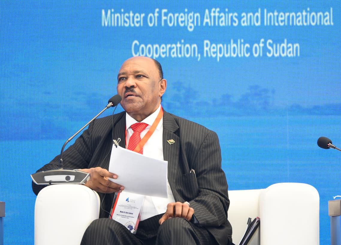 وزير الخارجية: يجب الحفاظ على وحدة وسيادة السودان ووقف فوري للحرب - الخليج الان