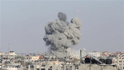 «بالتزامن مع زيارة نائب ترامب».. إسرائيل تشن غارات على رفح جنوب غزة - الخليج الان