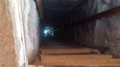 على بعد 80 مترا.. إنقاذ سائحة إسبانية بعد سقوطها داخل هرم سنفرو المنحني في دهشور - الخليج الان