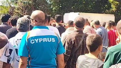 تشييع جنازة النقيب يوسف ابن محافظة الشرقية بعد وفاته في حادث أثناء ذهابه لعمله - الخليج الان