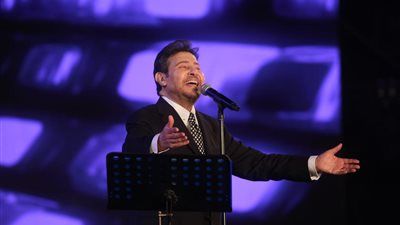 هاني شاكر يسرد قصص الغرام والشجن في مهرجان الموسيقى العربية الـ33 - الخليج الان