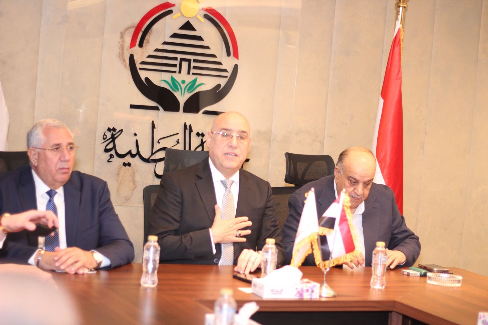 عضوية البرلمان ليست ترفا.. رسائل حازمة من عاصم الجزار لنواب الشيوخ بعد أداء اليمين - الخليج الان