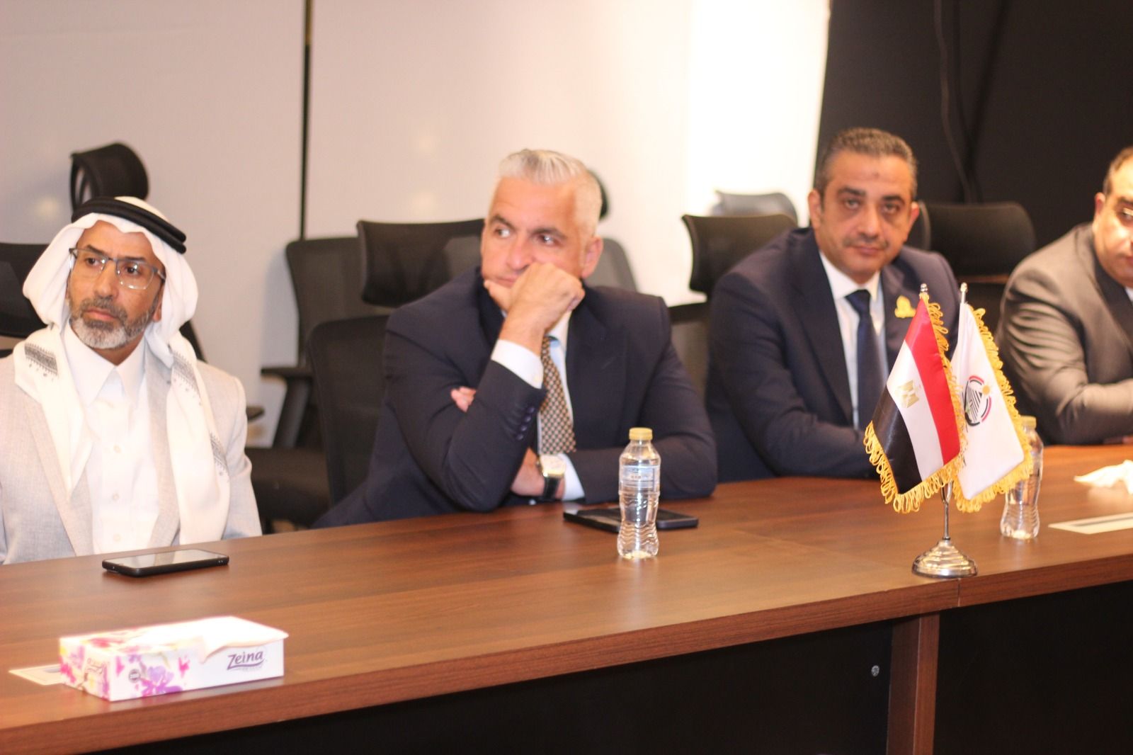 عضوية البرلمان ليست ترفا.. رسائل حازمة من عاصم الجزار لنواب الشيوخ بعد أداء اليمين - الخليج الان