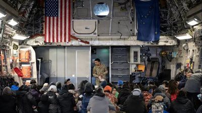 فيضانات مدمّرة تجتاح ألاسكا وتتسبب في نزوح الآلاف - الخليج الان