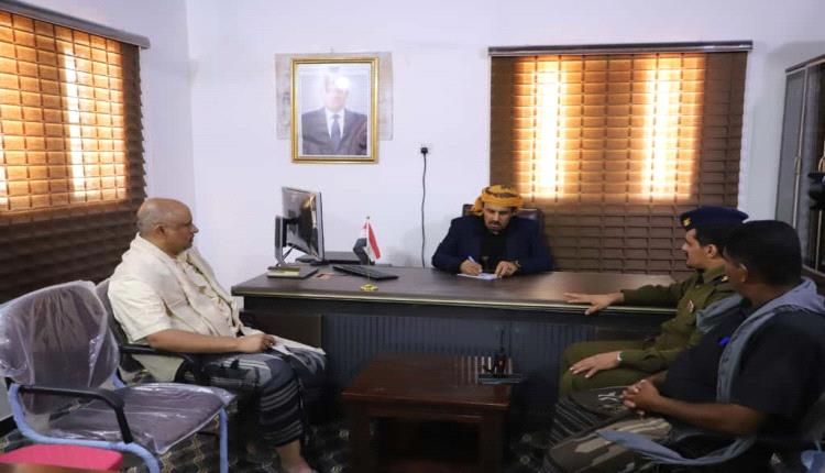 محافظ حضرموت الأستاذ مبخوت بن ماضي يصل إلى مديرية عمد ويعقد لقاء بقيادة السلطة المحلية بالمديرية