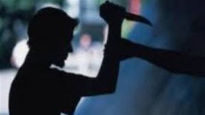 طالب يطــعن أخر بسـلاح أبيض بقرية كفور النيل بالفيوم - الخليج الان