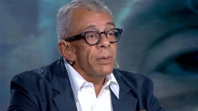 خفة دم وذكاء.. يسري نصر الله يشيد بفيلم السادة الأفاضل - الخليج الان