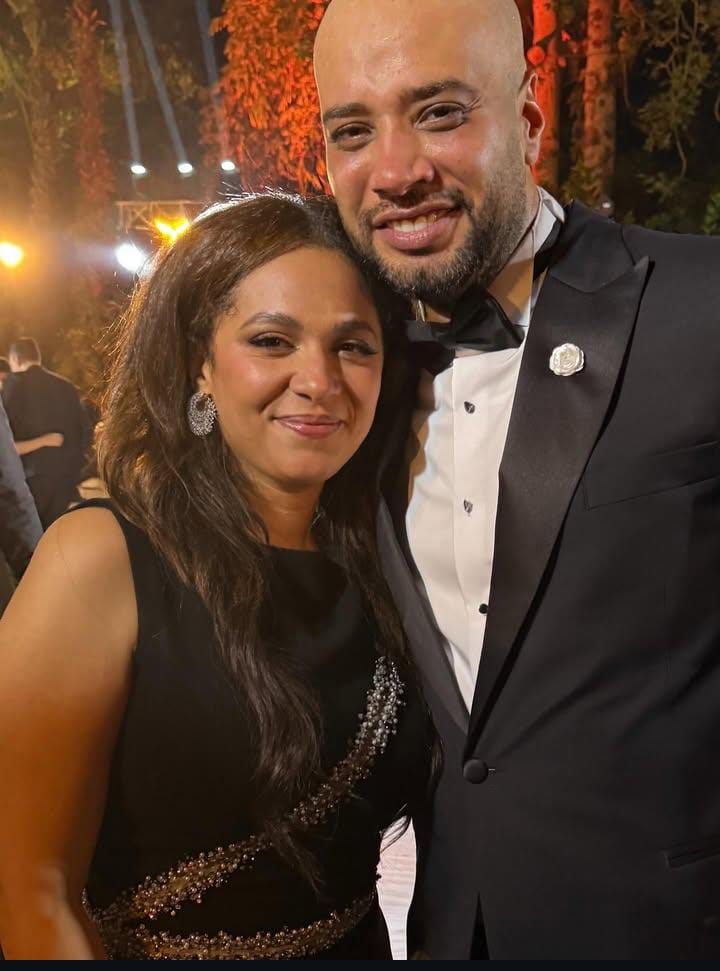 حتومة حبيب قلبي.. رحمة أحمد تهنئ حاتم صلاح بحفل زفافه - الخليج الان