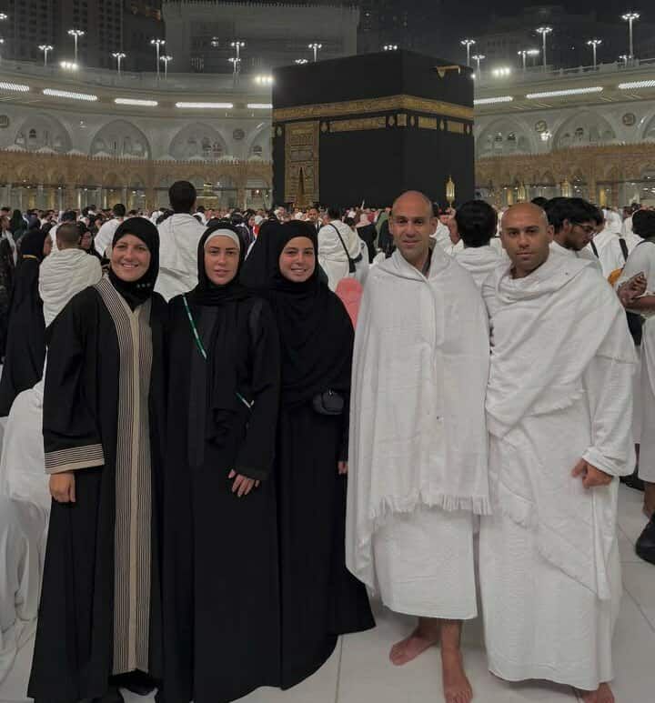 اجمعنا به في الجنة.. مريم عامر منيب تهدي خطيبها المتوفي عمرو ستين عمرة - الخليج الان