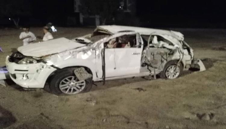 حادث مروع يودي بحياة خمسة شبان في عدن واصابة أربعة منهم في حالة حرجة
