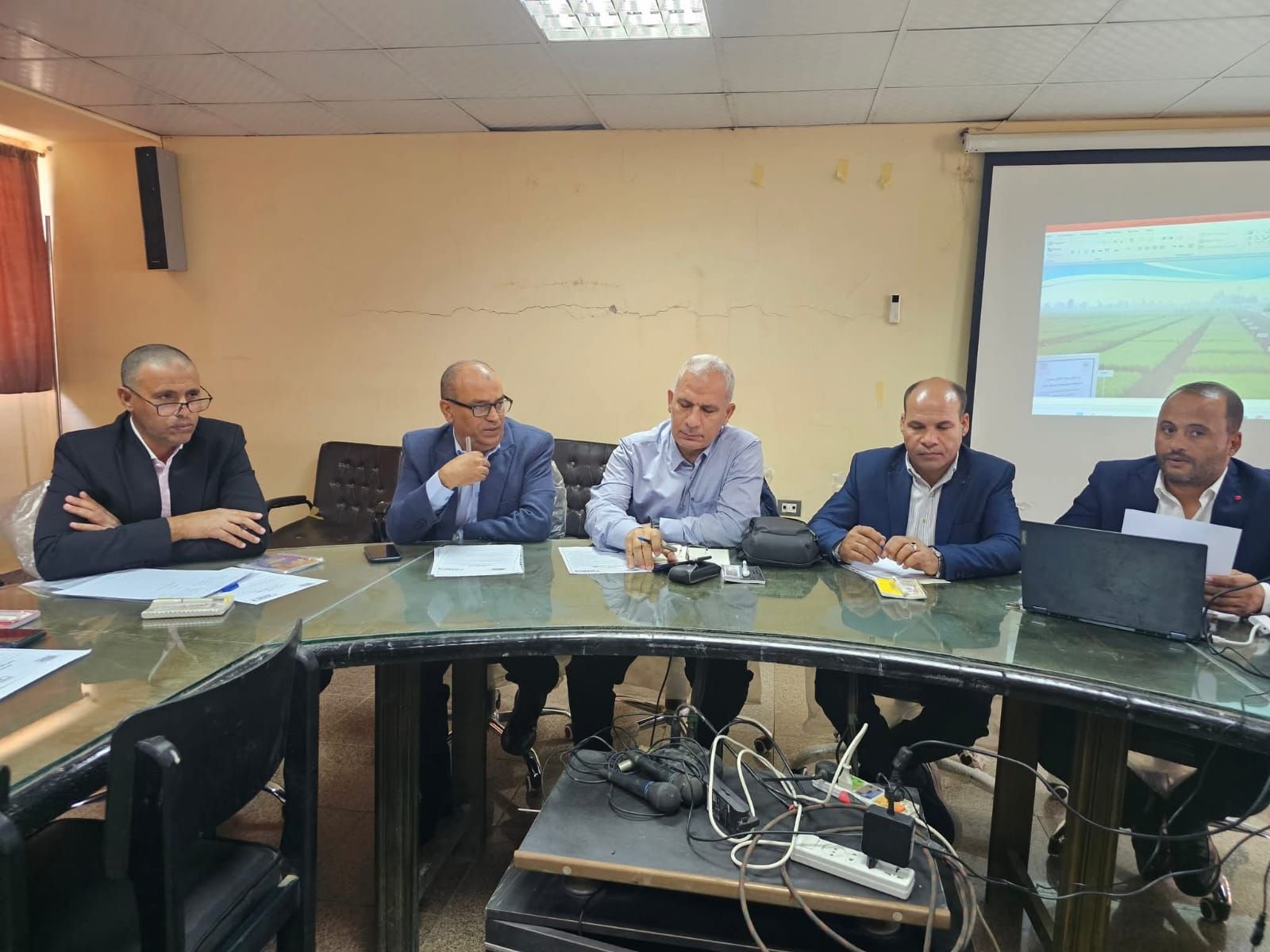 الزراعة تستعرض حصاد أنشطة مركز البحوث الزراعية في الأسبوع الرابع من أكتوبر - الخليج الان