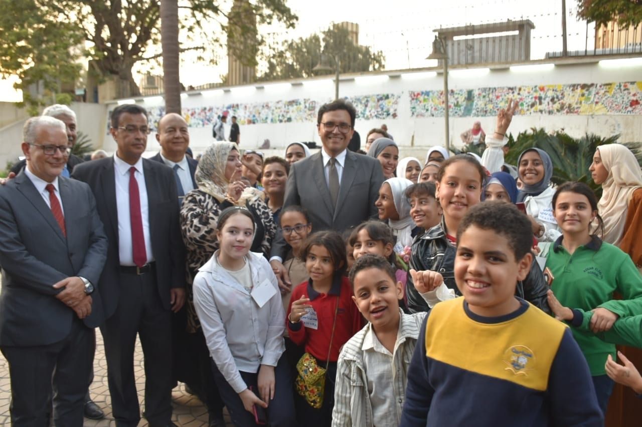 "بُكرة اللي جاي 2”.. وزير الثقافة يفتتح معرض ختام الموسم الثاني لمشروع “بستان الإبداع” - الخليج الان