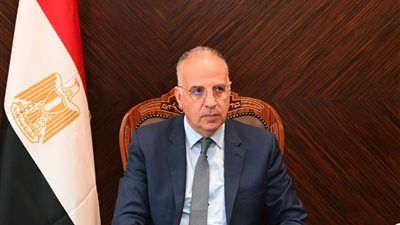 وزير الرى: تنفيذ تجربة تجريبية لقياس تصرفات المياه بالكاميرات بترعة الإسماعيلية - الخليج الان