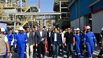 رئيس الوزراء: مشروع استرجاع الغازات بالنصر للبترول يعزز القيمة المضافة لقطاع البترول المصري - الخليج الان