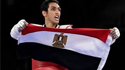 سيف عيسى يتوج بذهبية بطولة العالم للتايكوندو بالصين في إنجاز تاريخي - الخليج الان