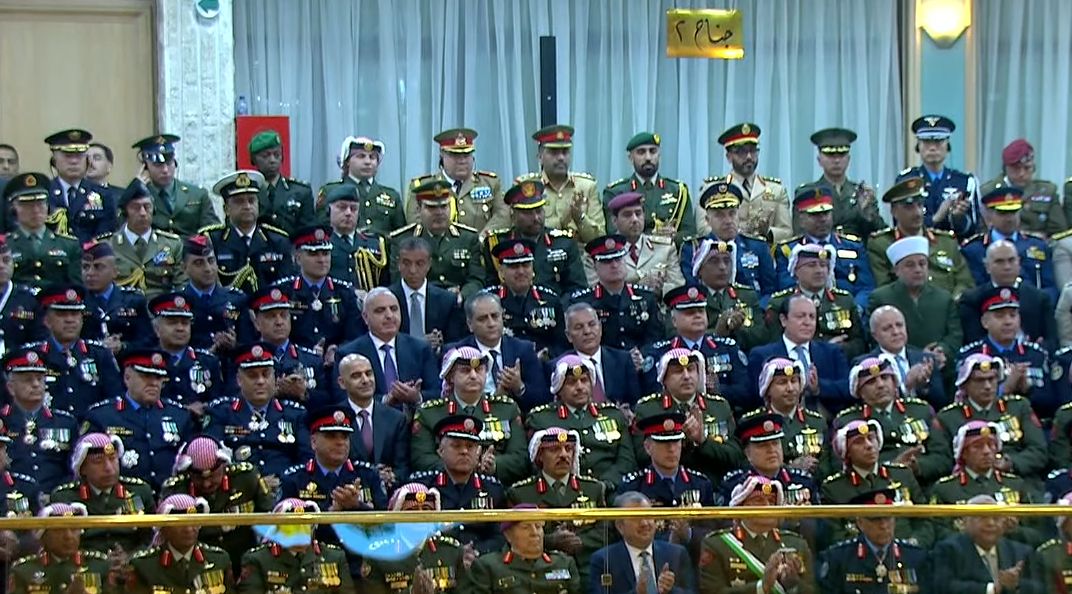 «المملكة قوية وسط طوفان الأزمات العالمية».. أبرز رسائل ملك الأردن خلال خطاب العرش - الخليج الان