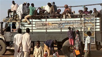 «اشتباكات مسلحة وحصار خانق».. ما الذي يحدث في مدينة فاشر السودانية؟ - الخليج الان