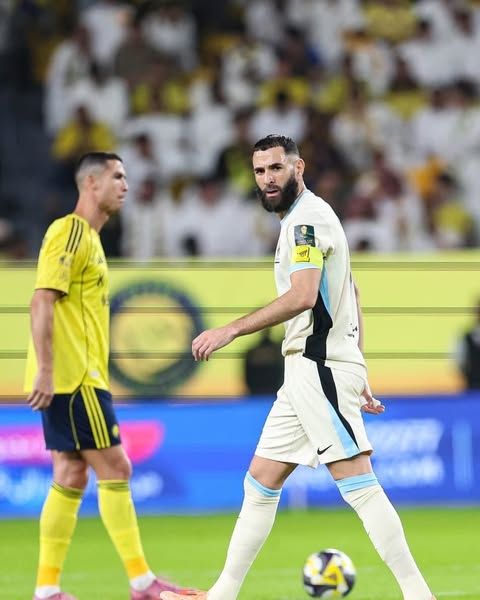 بنزيما ينتصر على رونالدو: اتحاد جدة يفوز على النصر (1/2) ويتأهل لربع نهائي كأس خادم الحرمين الشريفين - الخليج الان