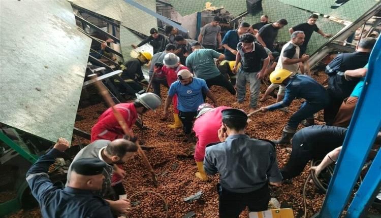 غرق 4 عمال في كمية كبيرة من التمور في دولة عربية