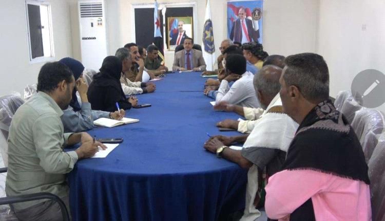 انتقالي لحج يستنفر استعداداته لفعالية 30 نوفمبر باجتماع استثنائي برئاسة الحالمي