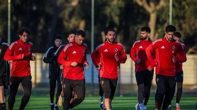 استعدادات قوية داخل معسكر الأهلي قبل موقعة الجيش الملكي - الخليج الان