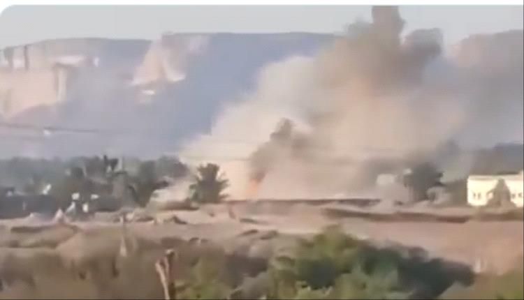 فيديو / القوات الجنوبية تسحق دبابة "المنطقة الأولى" بعد محاولتها الفاشلة لعرقلة التحرير في تريم!