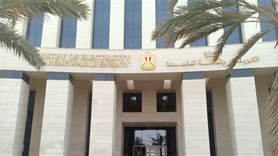 الكهرباء: الاستفادة من الخبرات الكورية في مجالات استخراج وتعدين واستخلاص الخامات الارضيّة والعناصر النادرة - الخليج الان