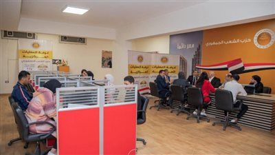 الأمين العام للحزب الشعب الجمهوري يترأس غرفة العمليات المركزية لمتابعة تصويت المصريين في الخارج - الخليج الان