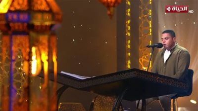 محمد كامل يتألق في "دولة التلاوة" ويصعد بالمشاهد إلى السحاب - الخليج الان