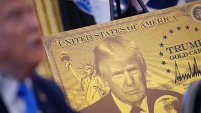 ترامب يعلن إحراز خطوات إيجابية في محادثات الأزمة الروسية الأوكرانية - الخليج الان