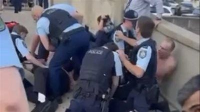 «احتفال يهودي يتحول إلى مأتم».. التفاصيل الكاملة لهجوم شاطئ بوندي بأستراليا - الخليج الان