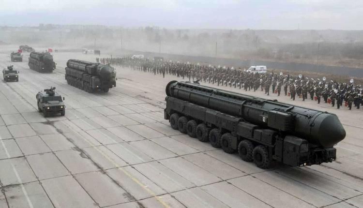 العمود الفقري لنووي روسيا.. موسكو تدفع بمنظومة صواريخ "يارس" إلى سيبيريا