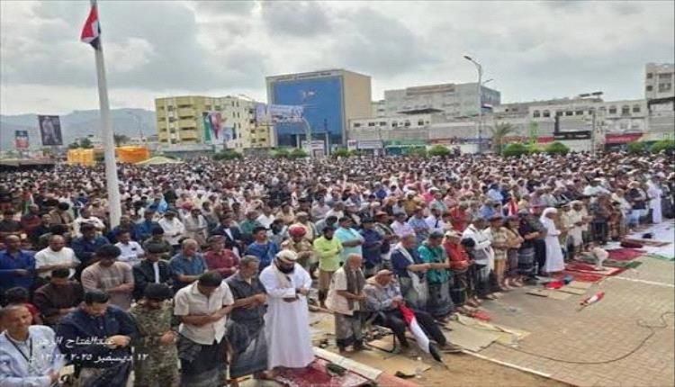 انتقالي العاصمة عدن يدعو للاحتشاد في "جمعة الثبات والتمكين" بساحة العروض