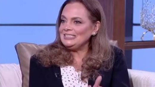 عفاف رشاد: والدتي كانت صعبة وضهري اتكسر بعد وفاتها واتطلقت من أبو ابني عشانه - الخليج الان
