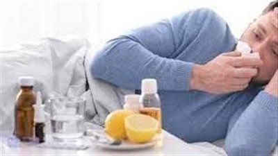 كيف تحمي نفسك من نزلات البرد خلال الشتاء؟ نصائح وزارة الصحة والسكان - الخليج الان