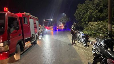 مصرع شابين وإصابة ثالث في حادث تصادم تريلا وموتوسيكلين بنجع حمادي شمال قنا - الخليج الان