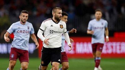 التشكيل الرسمي لمباراة مانشستر يونايتد وأستون فيلا في الدوري الإنجليزي الممتاز - الخليج الان