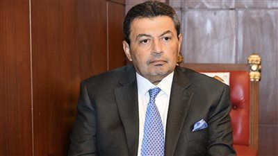 ياسر قورة ممثلا للهيئة البرلمانية لحزب الوفد بالشيوخ - الخليج الان