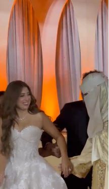 محمود بنتايج يظهر بالقفطان المغربي في حفل زفافه على ابنة أحمد سليمان عضو مجلس إدارة الزمالك (صور) - الخليج الان